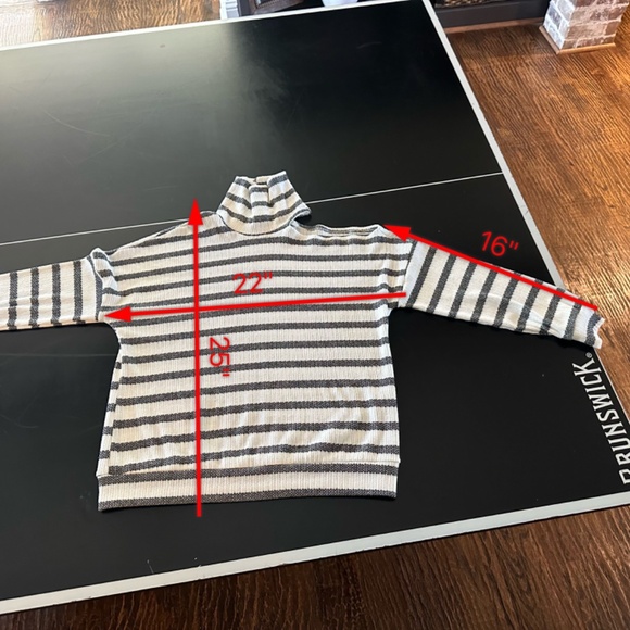 Andre by Un it-Cold-shoulder Long-sleeve Turtleneck sweater-Size‎ Leg - Picture 7 of 7